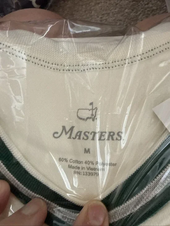 Masters Golf 2026 Gnome Sweatshirt Size Medium - Picture 6 of 6